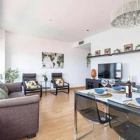 Amazing Fira And 15' From Bcn Center With Pool Apartment Barcelona