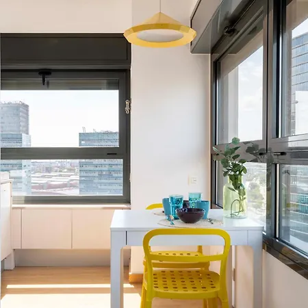 Apartment Amazing Fira And 15' From Bcn Center With Pool Barcelona