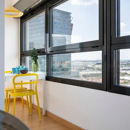 Apartment Amazing Fira And 15' From Bcn Center With Pool Barcelona